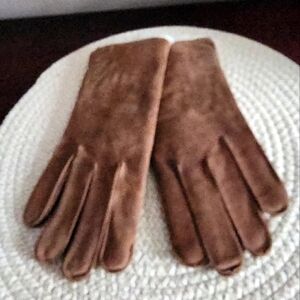 NEW ~ Isotoner® Suede Gloves